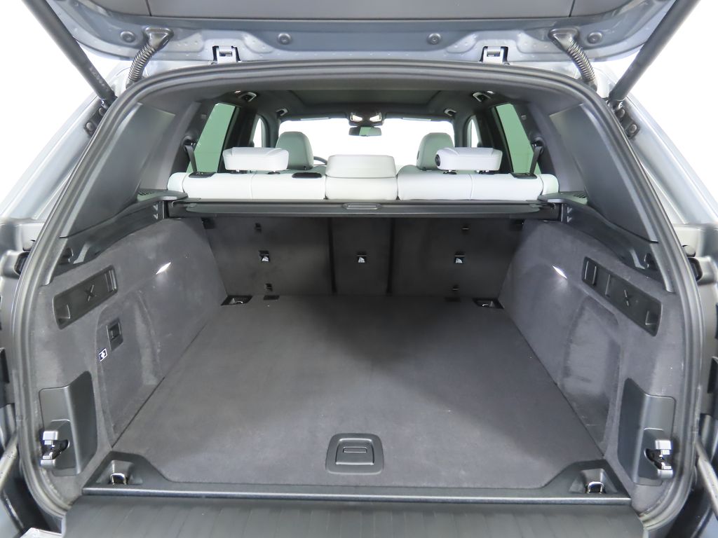 Thumbnail: 2026 BMW X5 - 28