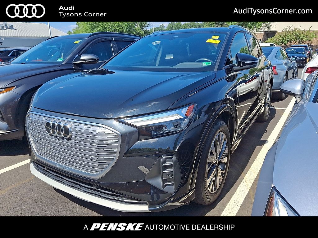 Thumbnail: 2023 Audi Q4 e-tron - 1