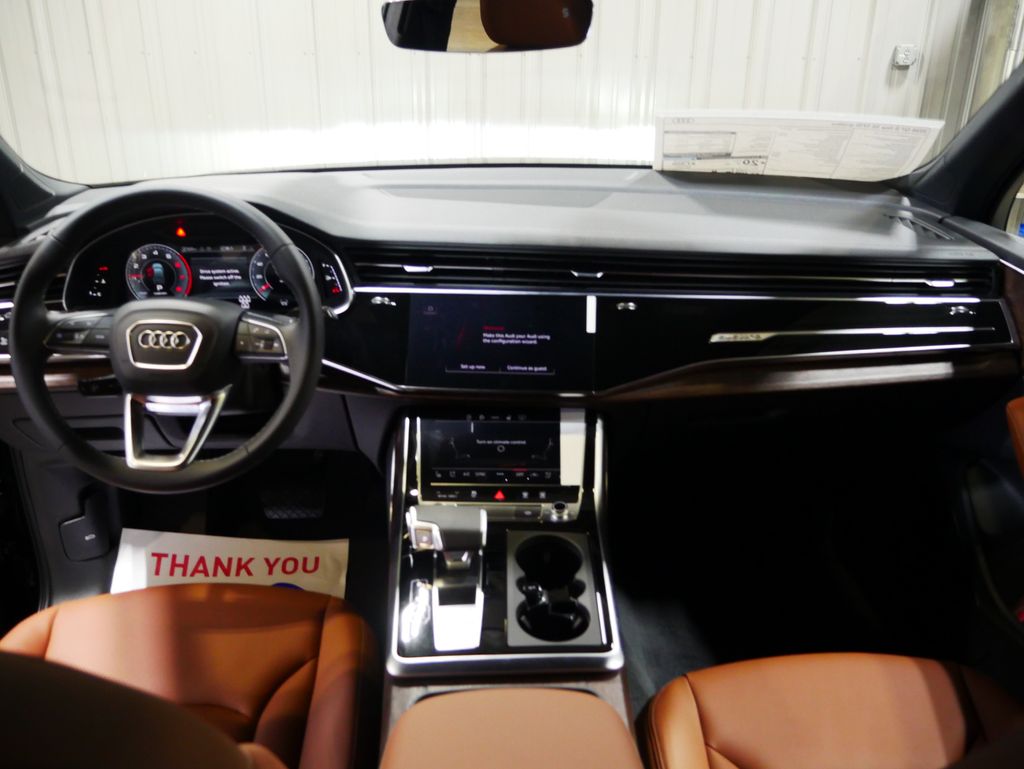 Thumbnail: 2026 Audi Q7 - 21