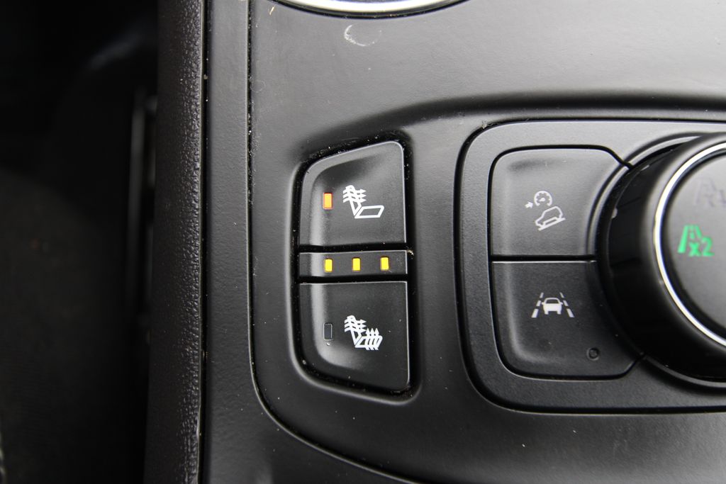 Used 2024 GMC Terrain SUV