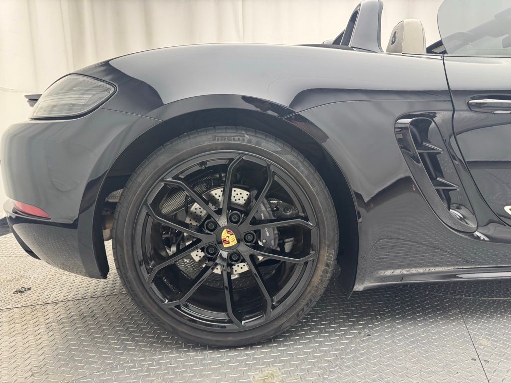 2024 Porsche 718 Boxster Style Edition 19