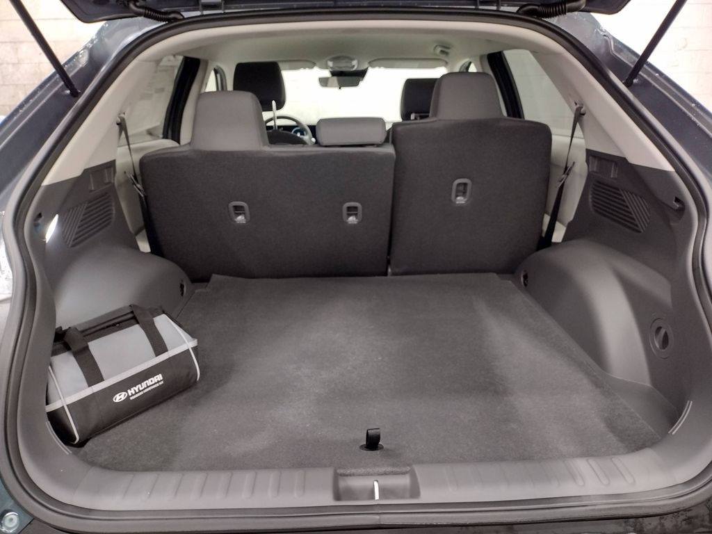 2025 Hyundai IONIQ 5 SE