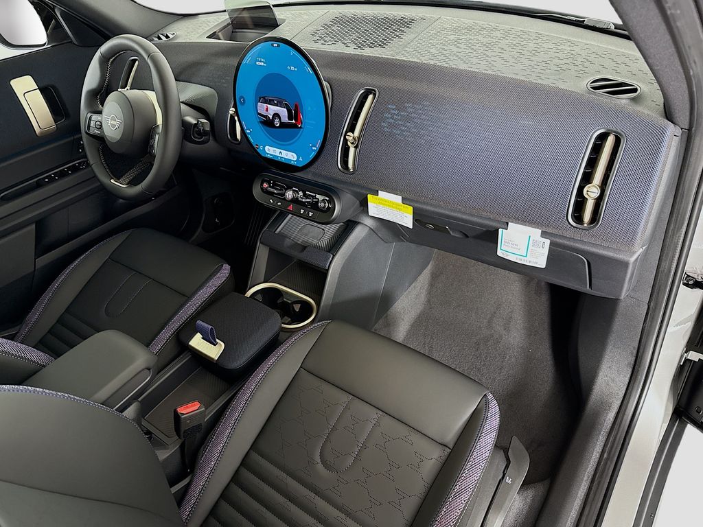 Thumbnail: 2027 MINI Cooper Countryman - 18
