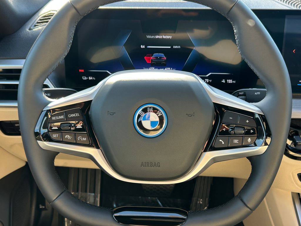 Thumbnail: 2025 BMW i4 - 18