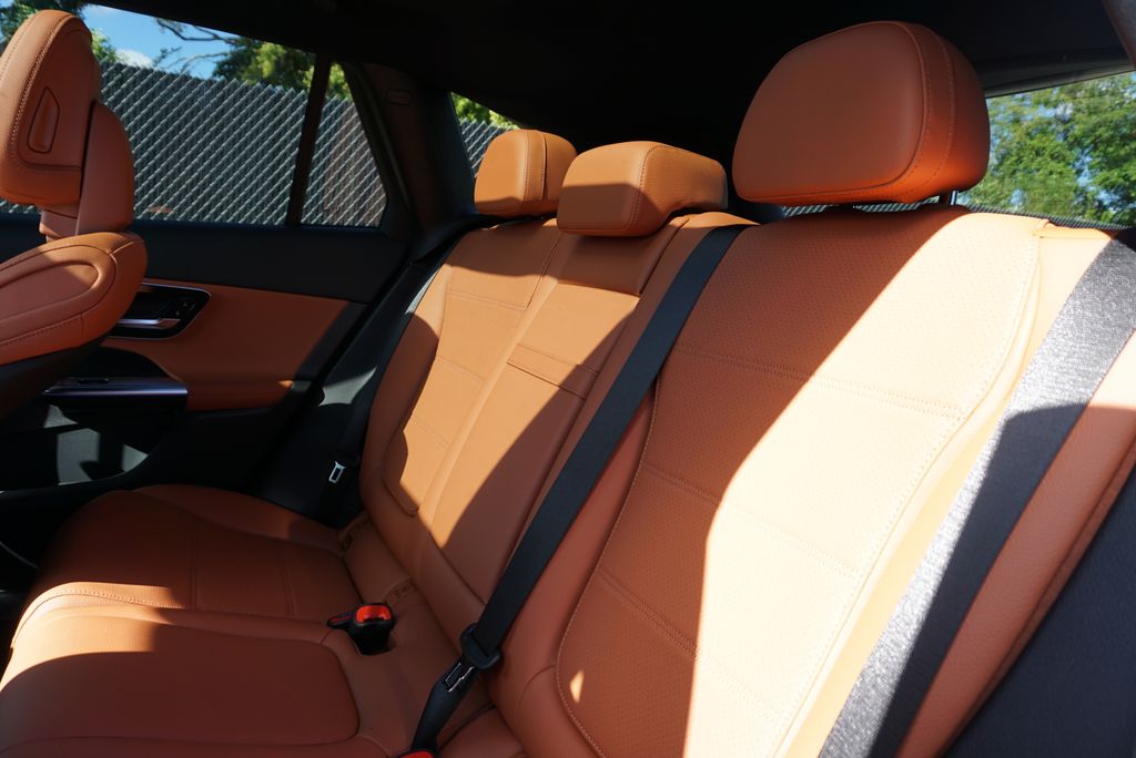 Thumbnail: 2026 Mercedes-Benz GLC - 14