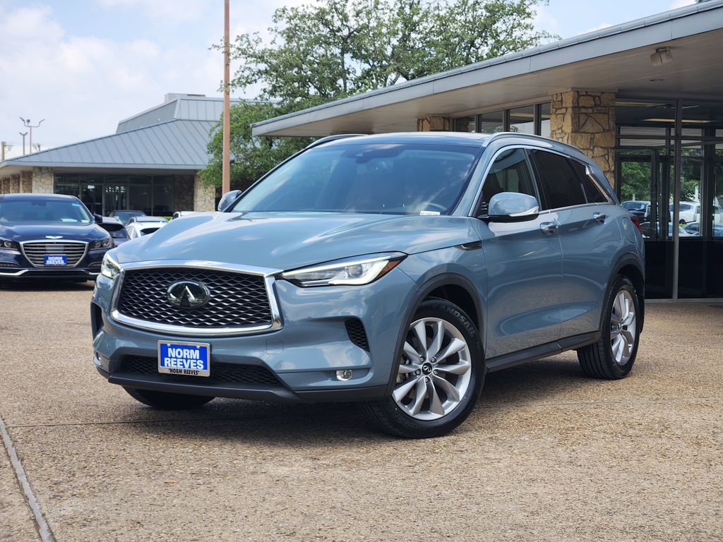 2022 INFINITI QX50 Luxe FWD