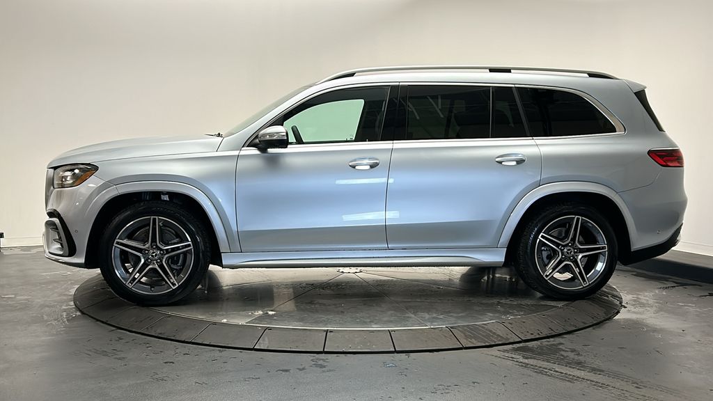 2025 Mercedes-Benz GLS 450 4MATIC 4