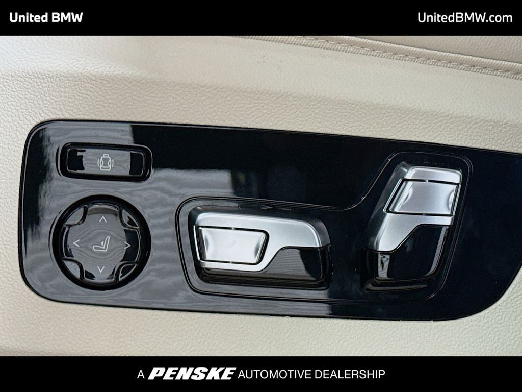 Thumbnail: 2026 BMW X5 - 4