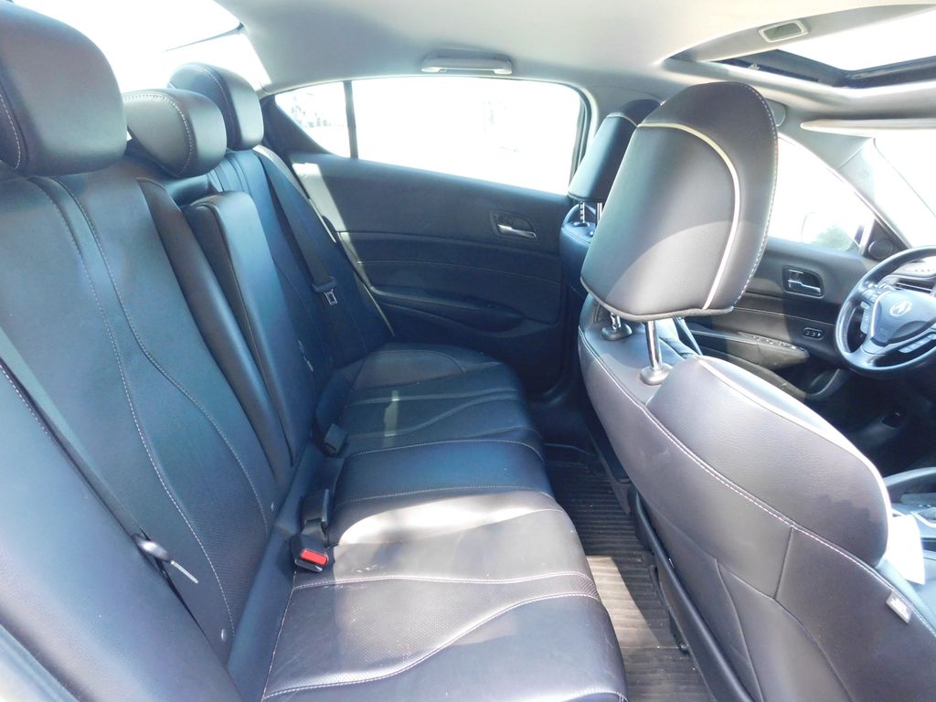 Thumbnail: 2021 Acura ILX - 5