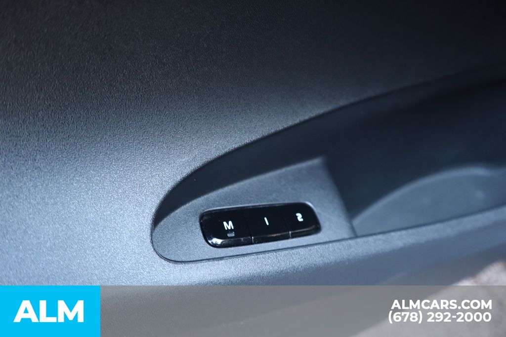 Used 2024 Gray Polestar Long Range Dual Motor image 16