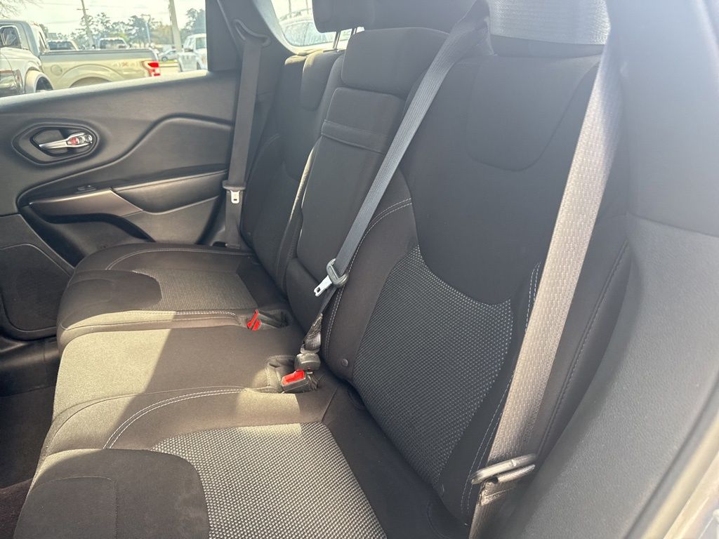 2019 Jeep Cherokee Latitude FWD