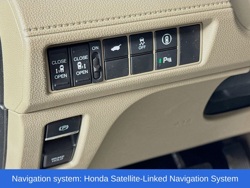 Used Car 2021 Honda Odyssey  Touring For Sale Under $30,000 In Austin, Texas