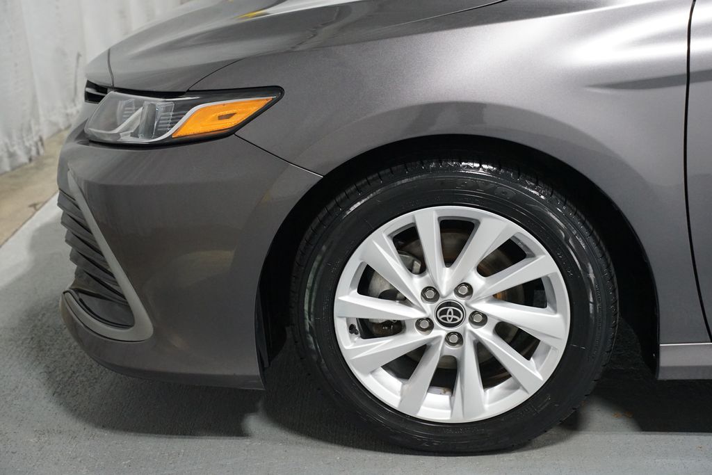 Thumbnail: 2023 Toyota Camry - 5