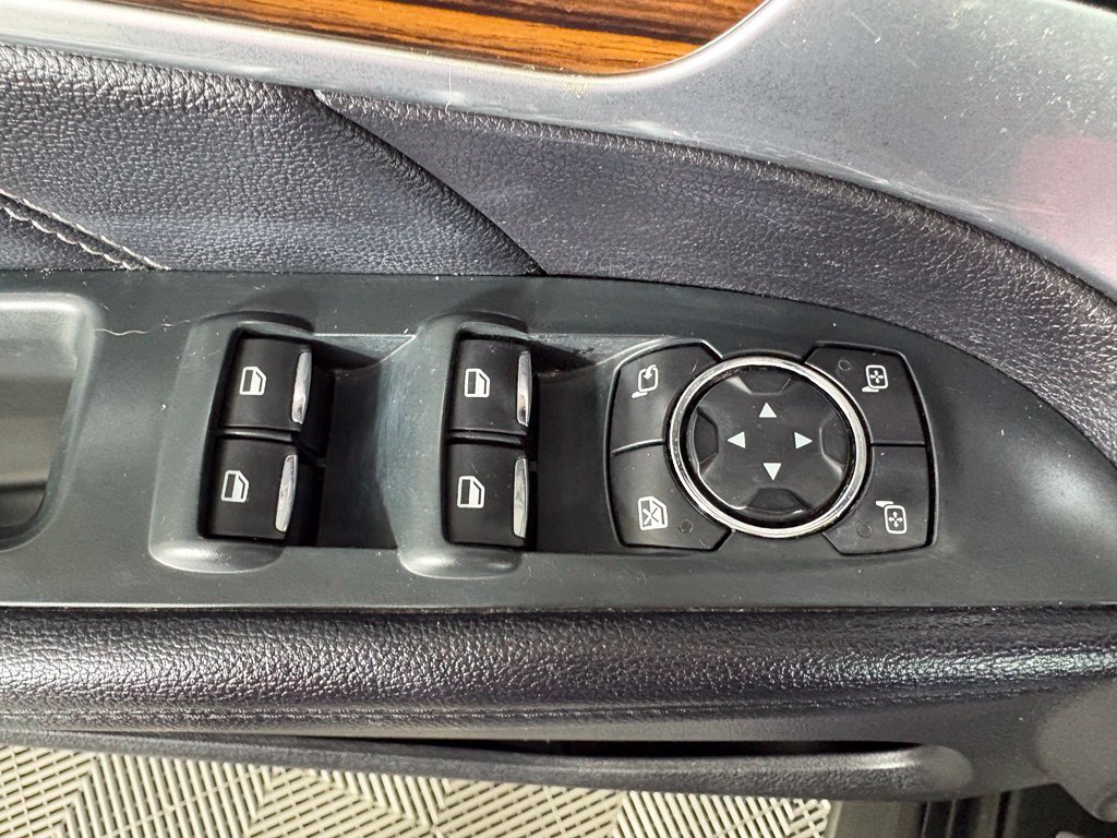 2019 Ford Explorer #15