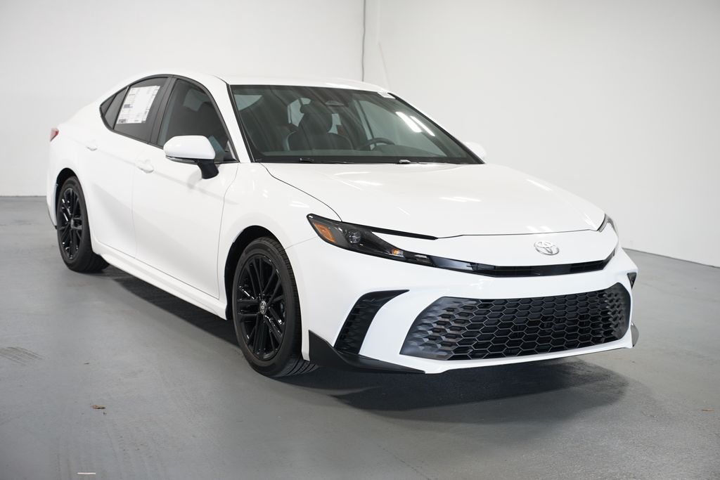 Thumbnail: 2025 Toyota Camry - 3