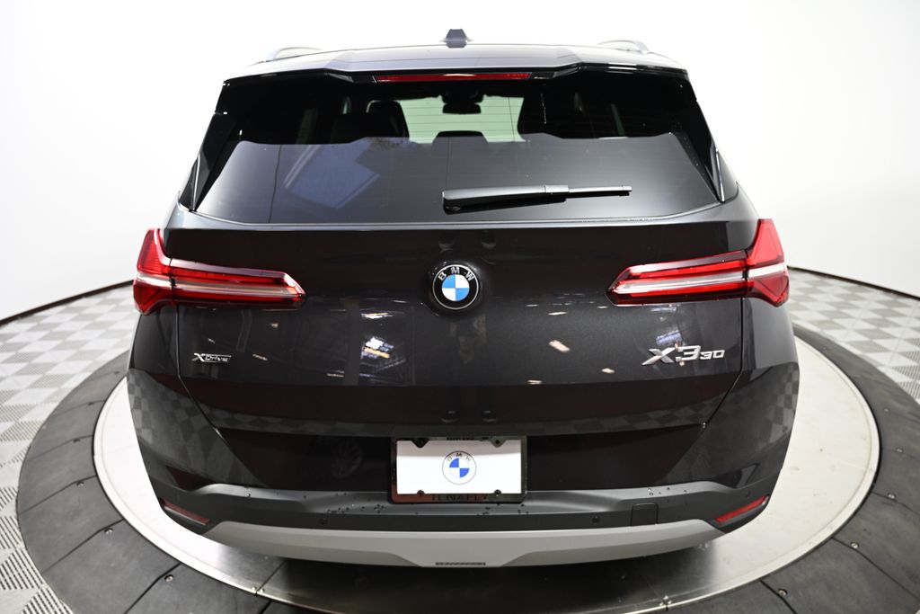 Thumbnail: 2026 BMW X3 - 4