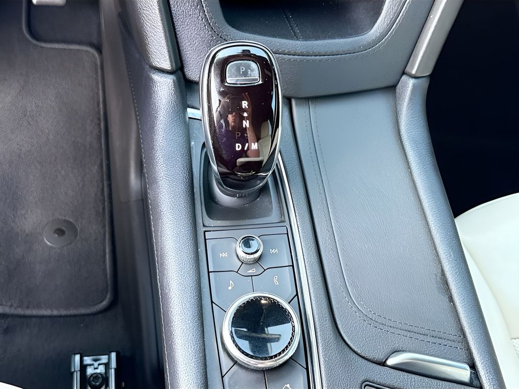 Used 2022 Red Cadillac Sport image 16