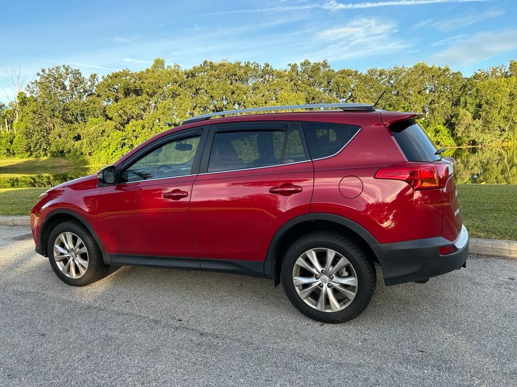 Thumbnail: 2015 Toyota RAV4 - 3