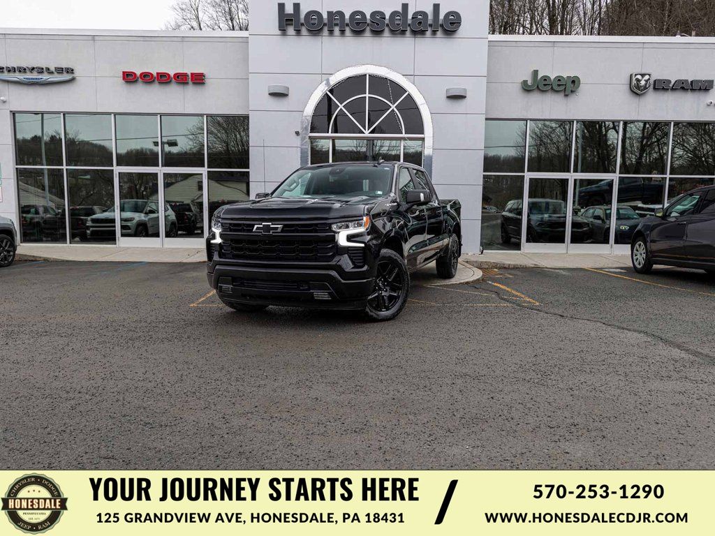 2023 Chevrolet Silverado 1500 RST Crew Cab 4WD