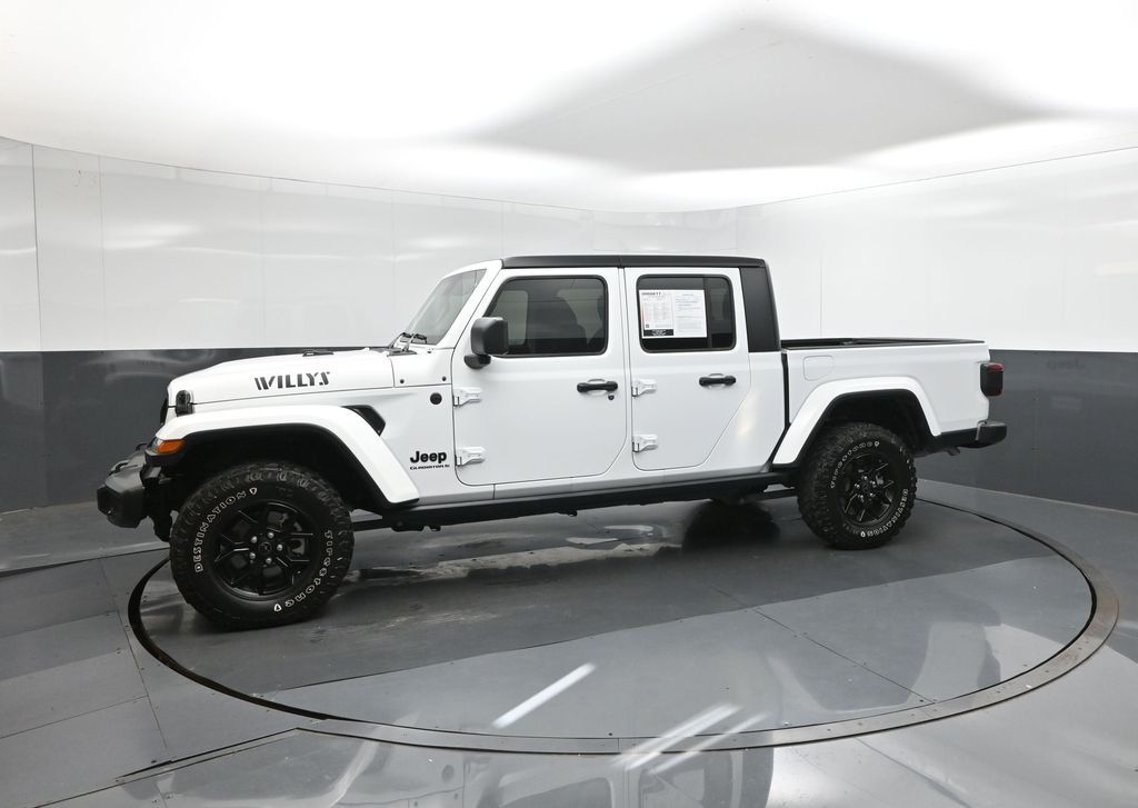 Used 2024 Jeep Gladiator Truck