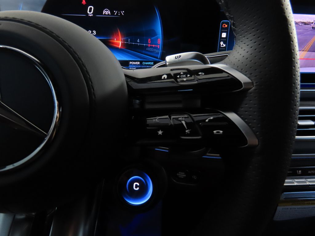 2025 Mercedes-Benz GLE 53 AMG 12