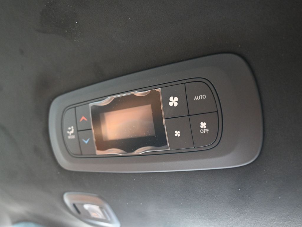 New 2026 Bright White Clearcoat Chrysler Pinnacle image 51