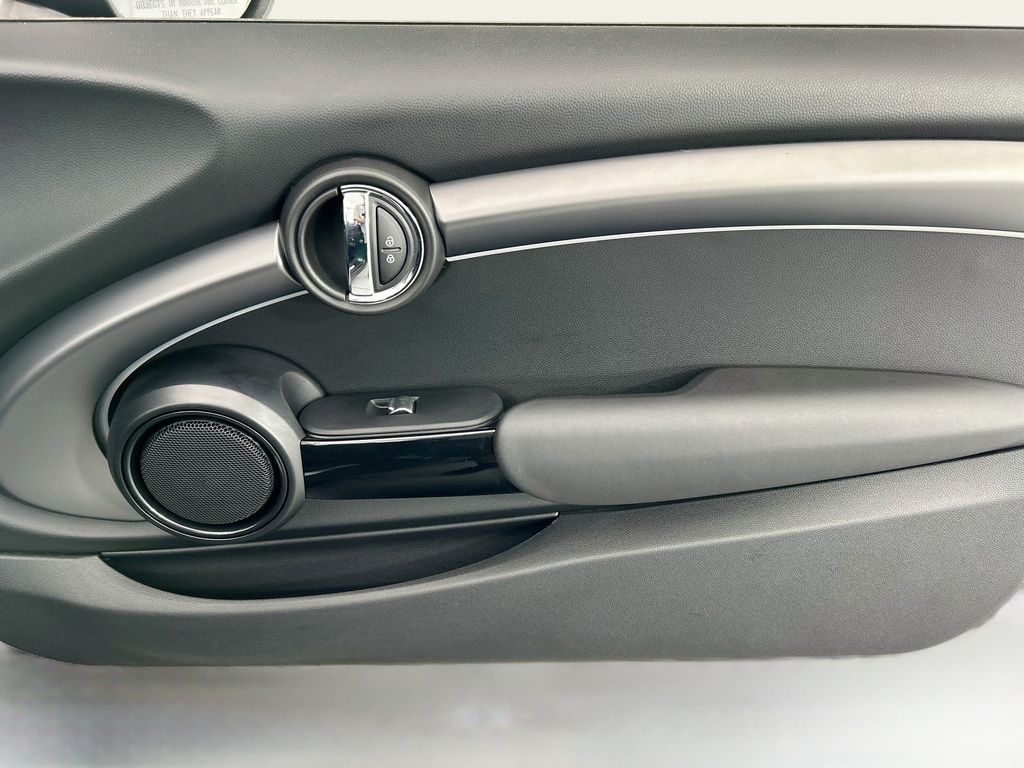 Thumbnail: 2024 MINI Cooper - 27
