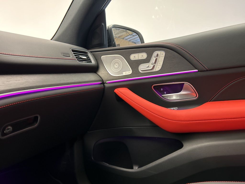 Thumbnail: 2026 Mercedes-Benz GLE - 21