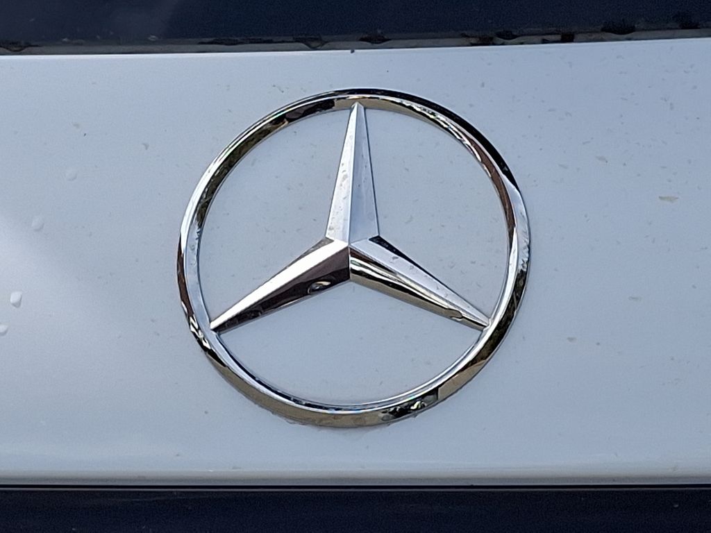 2025 Mercedes-Benz GLC 43 AMG 22