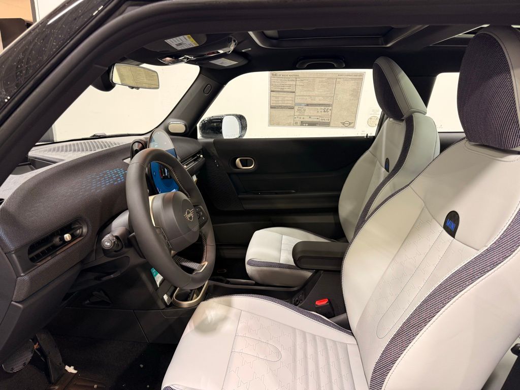 Thumbnail: 2026 MINI Cooper - 12