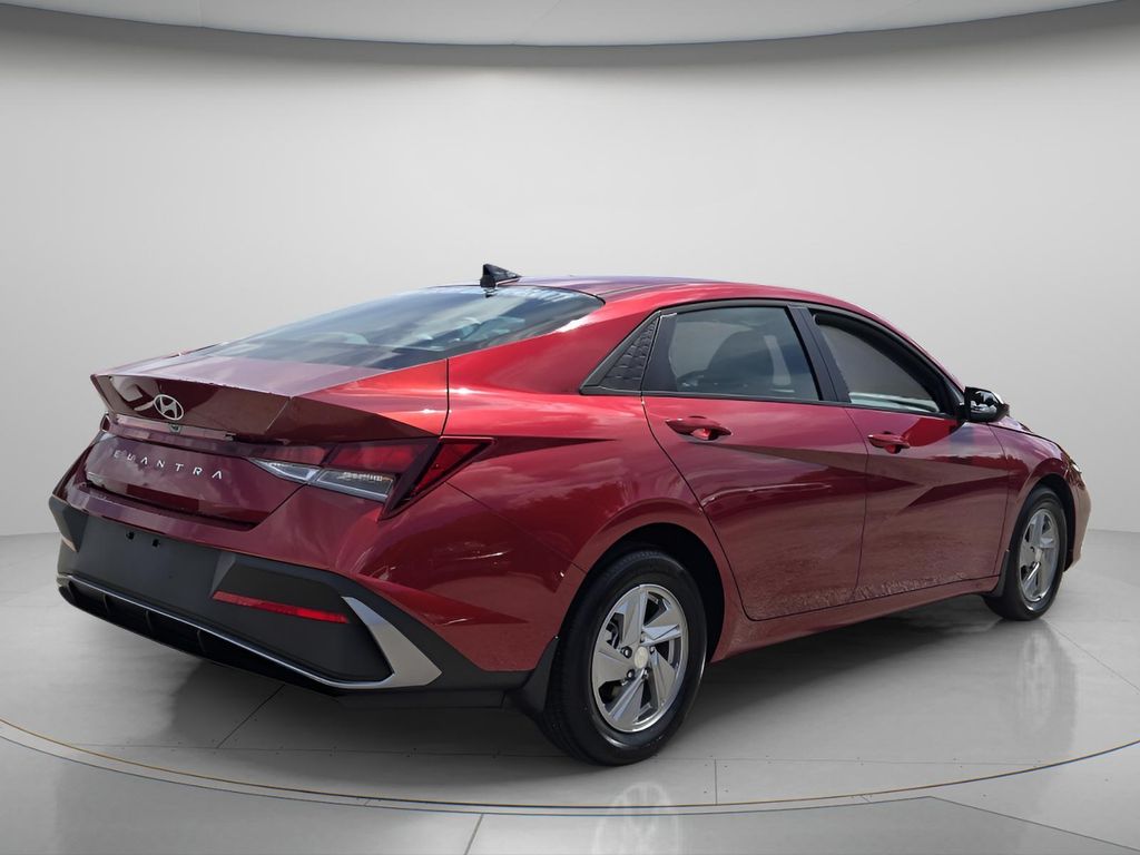 2026 Hyundai Elantra - $22,599