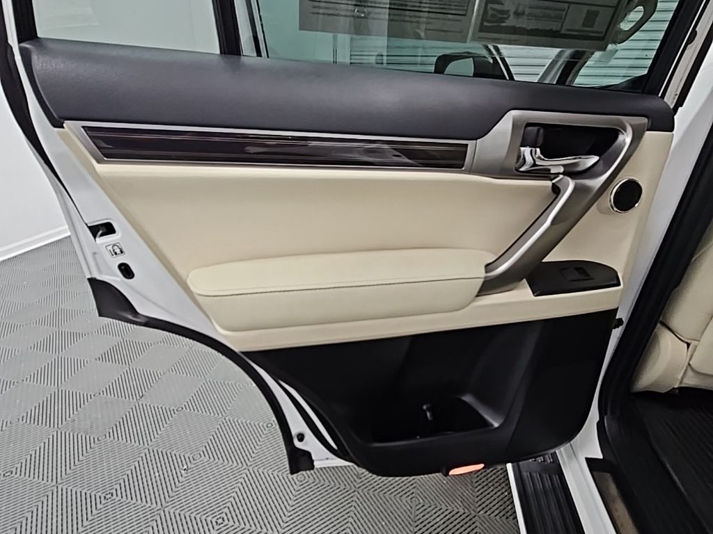 2022 Lexus GX GX photo