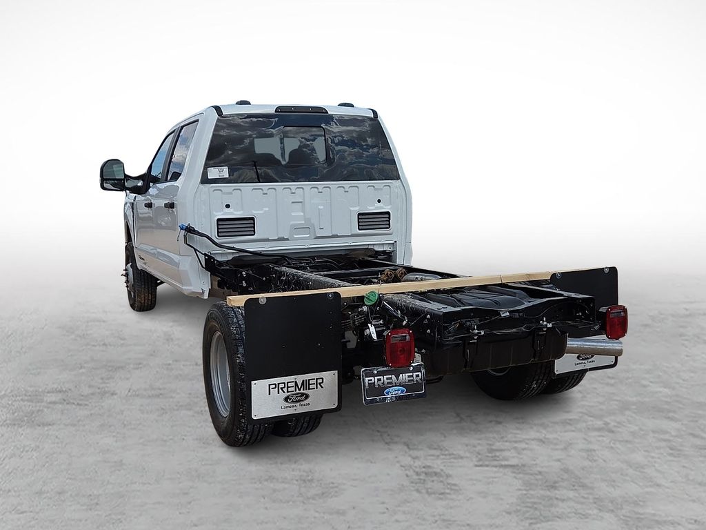 New 2026 White Ford XL image 8