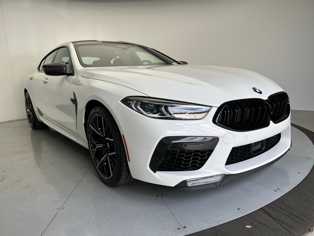 2025 BMW M8 Competition 2
