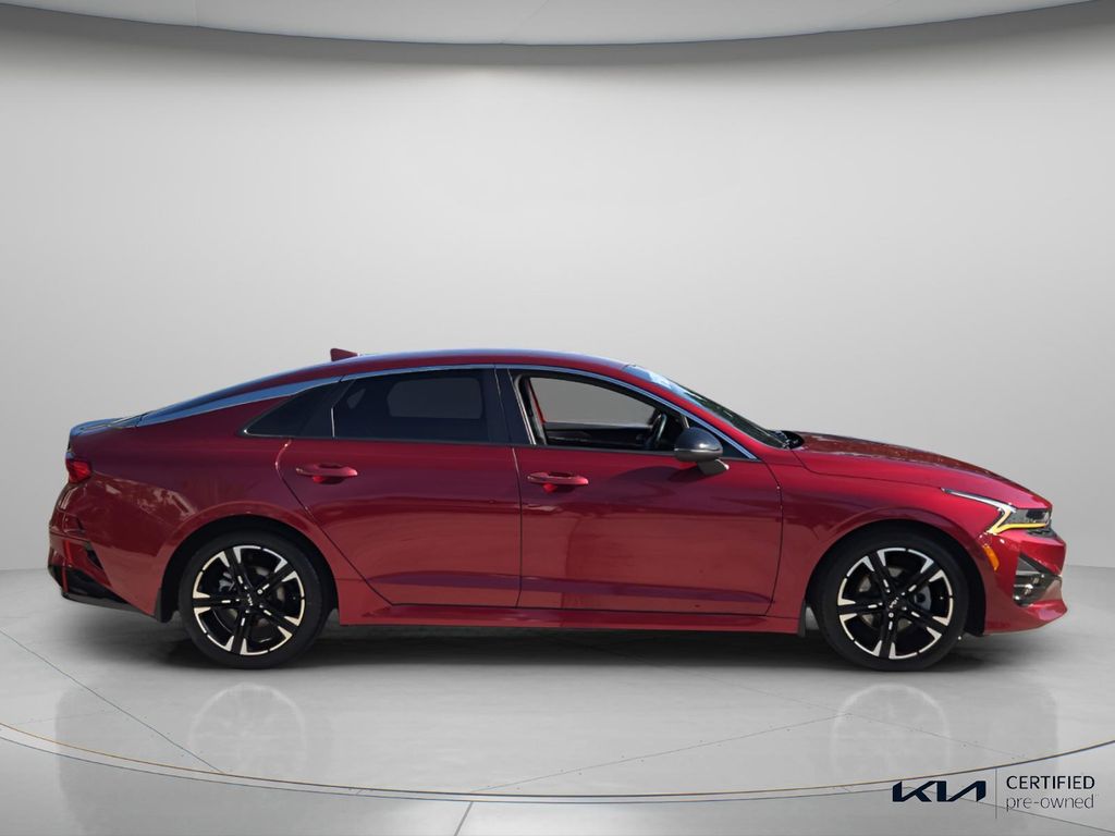 2022 Kia K5 - $17,990