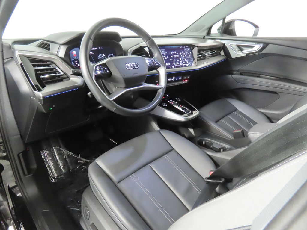 Thumbnail: 2023 Audi Q4 e-tron - 27