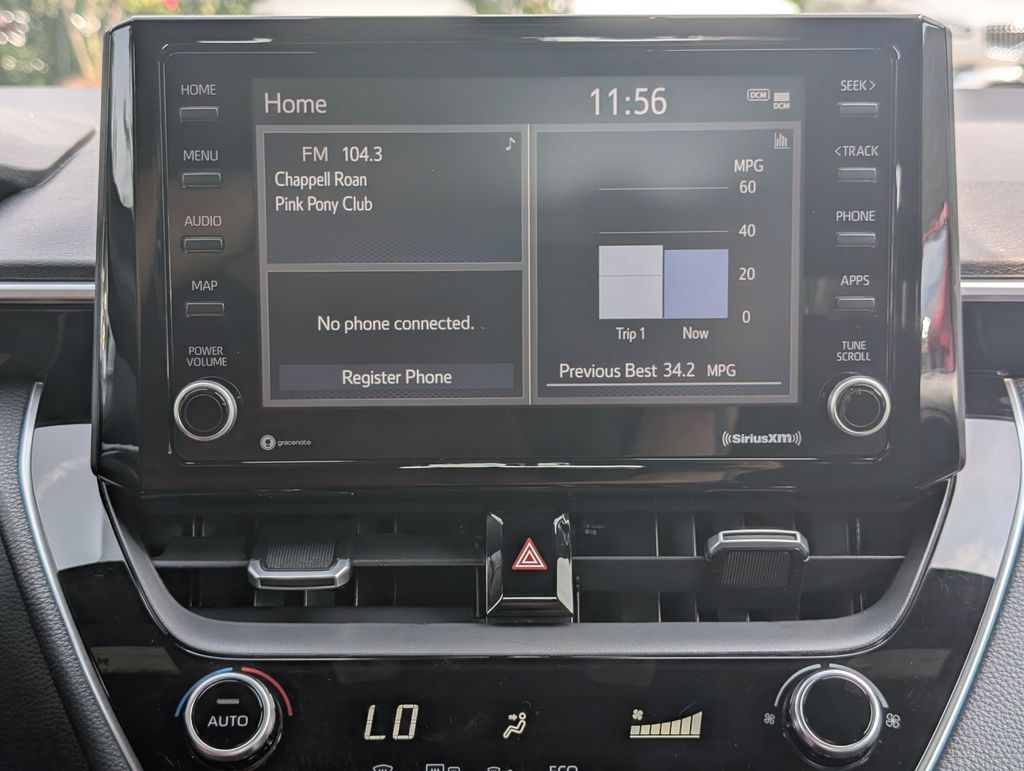 Used 2022 White Toyota SE Nightshade image 5