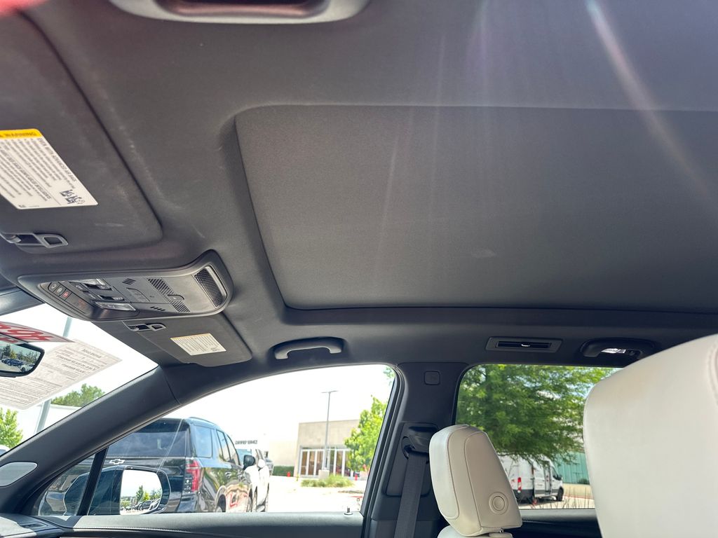 Used Car 2025 Cadillac Xt6  Sport For Sale Under $50,000 In Austin, Texas
