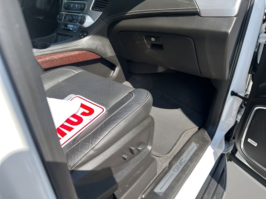 Used Car 2019 Gmc Yukon Xl  Slt For Sale Under $25,000 In Austin, Texas