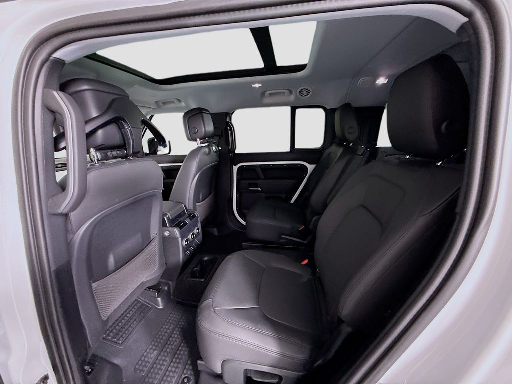 Thumbnail: 2026 Land Rover Defender - 23