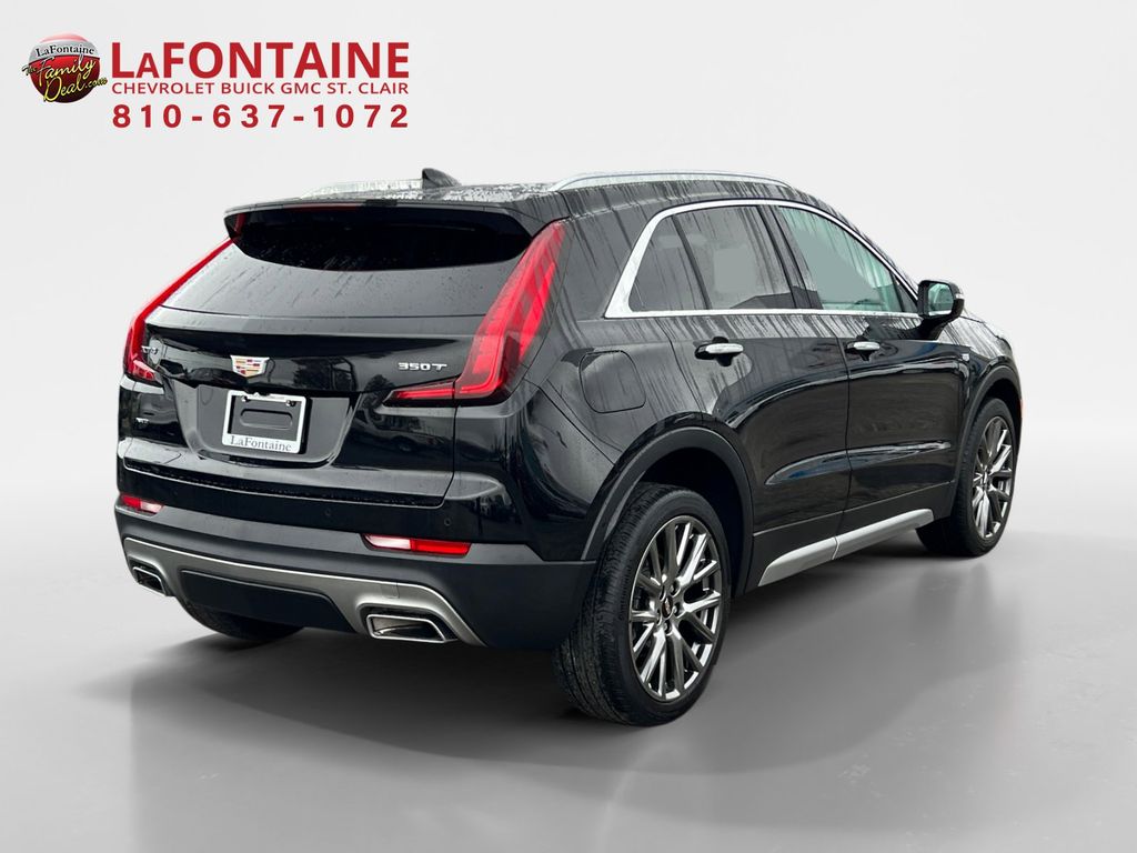 2020 Cadillac XT4 Premium Luxury 7