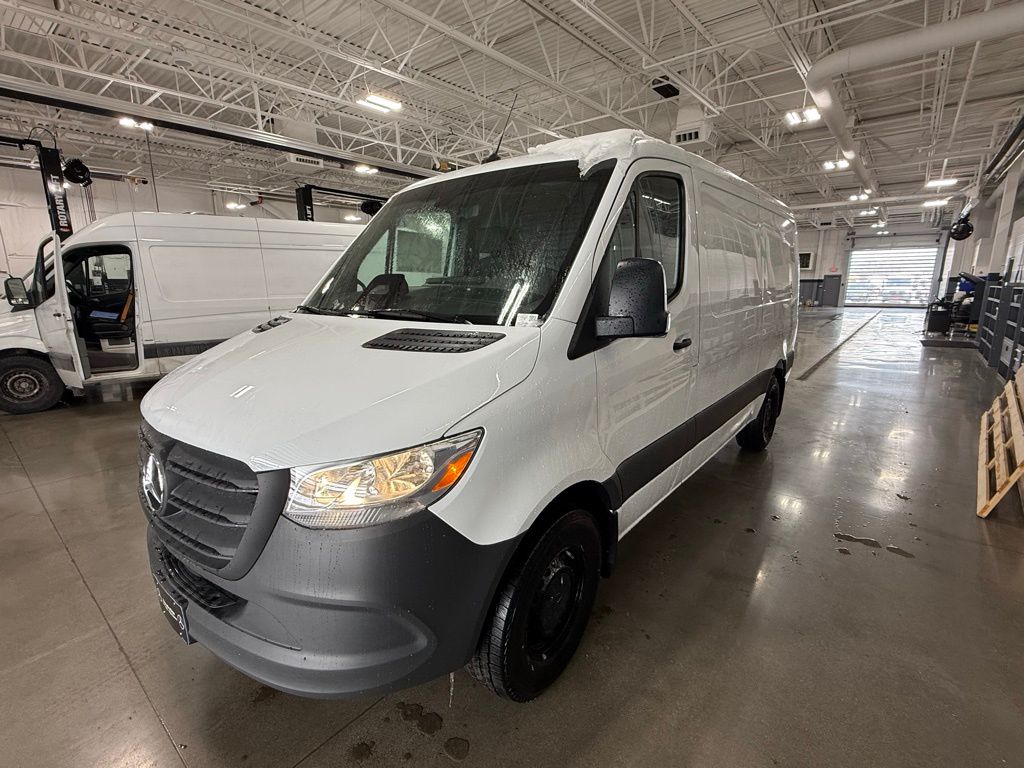 2026 Mercedes-Benz Sprinter 2500 Cargo 144 WB