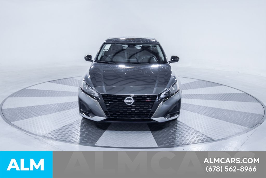 Used 2025 Gray Nissan 2.5 SR image 20