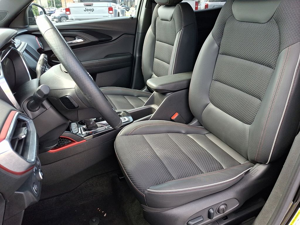 2023 Chevrolet TrailBlazer RS Black at Auto Express Mitsubishi