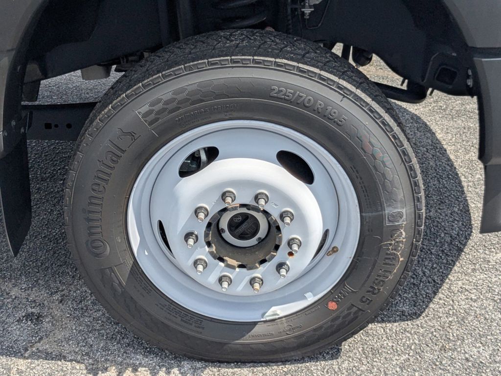 2024 Ford F-450 Chassis XL