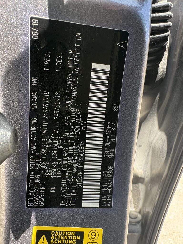 2019 Toyota Highlander XLE Gray at Gullo Toyota