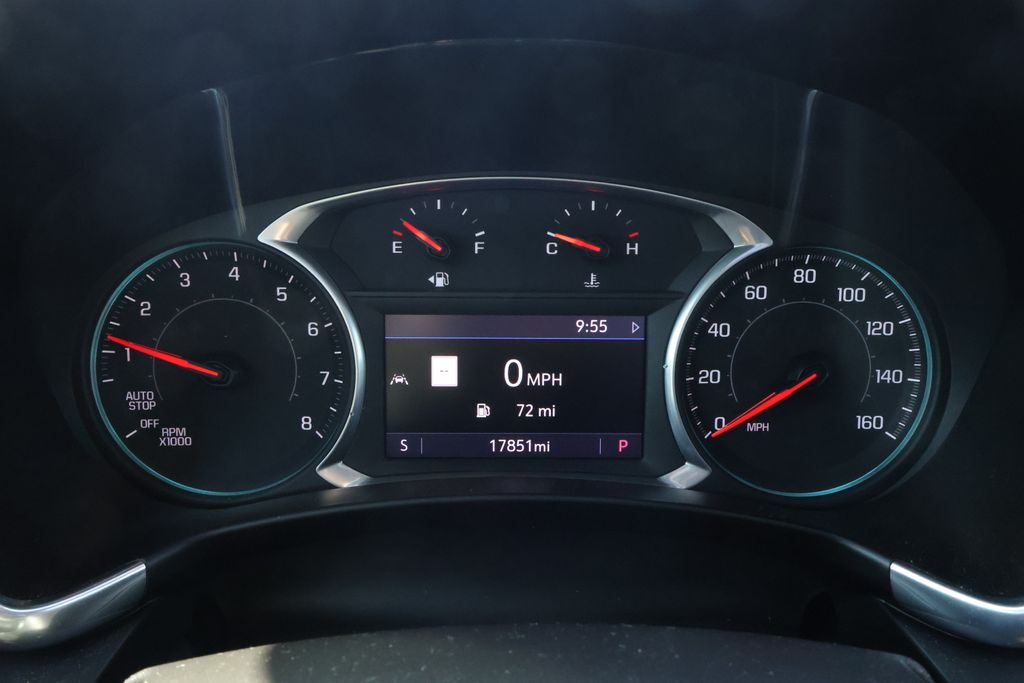 Thumbnail: 2021 Chevrolet Equinox - 18