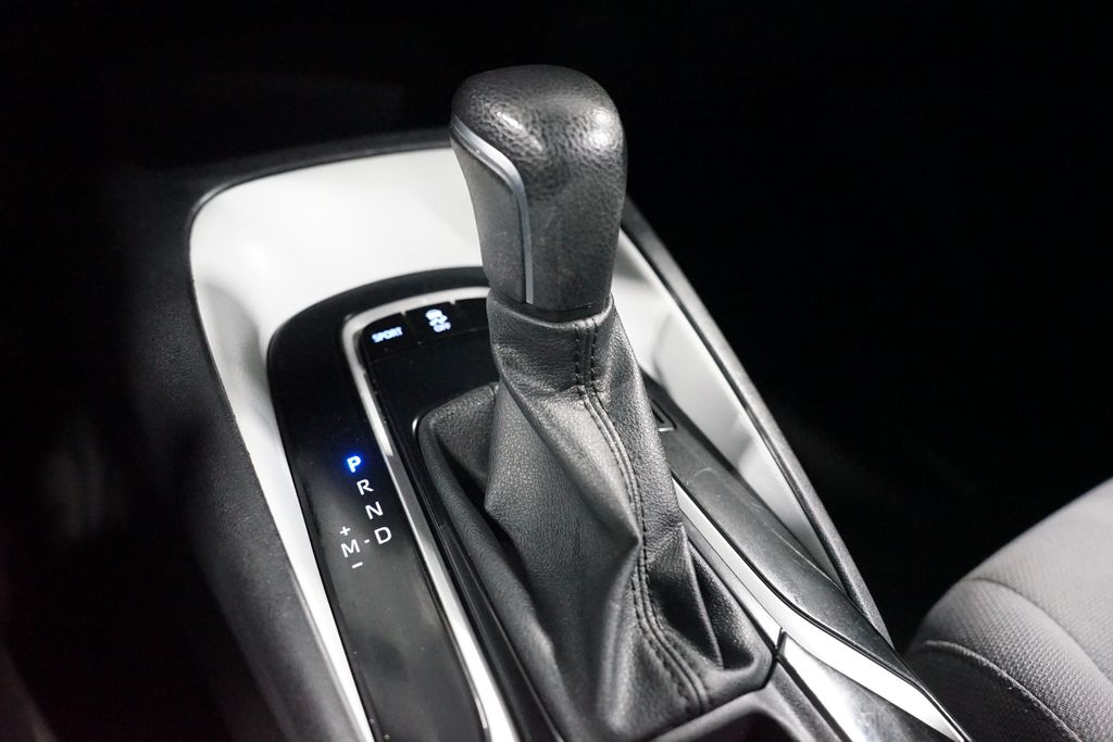 Thumbnail: 2022 Toyota Corolla - 22