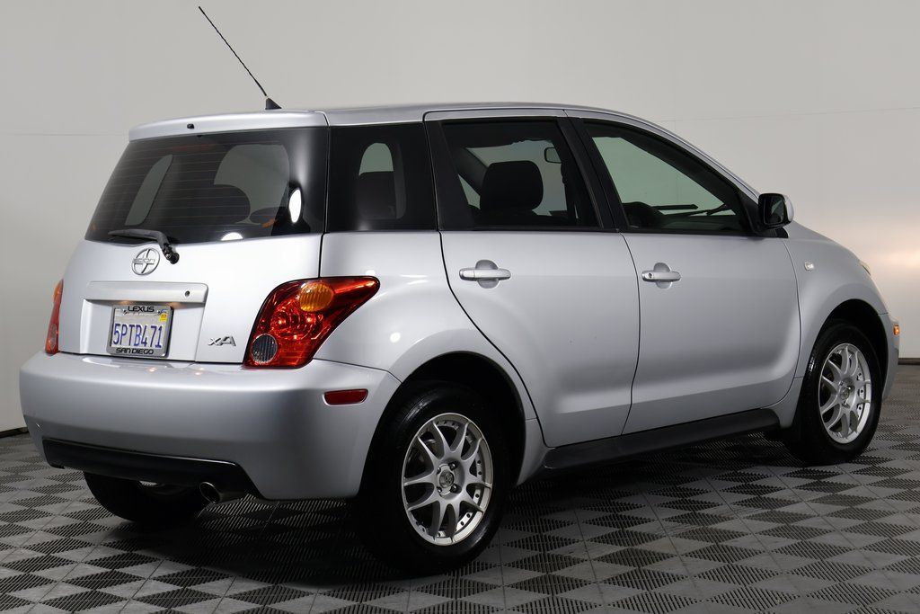 Thumbnail: 2005 Scion xA - 4