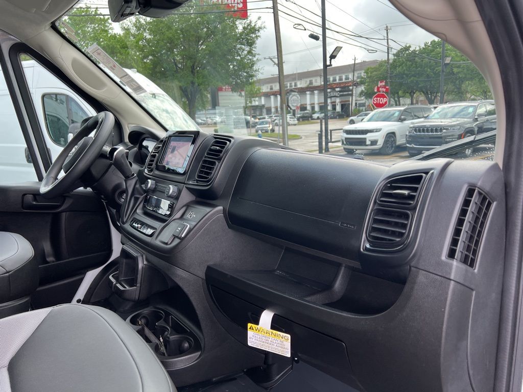 2026 Ram ProMaster 2500 High Roof - 9